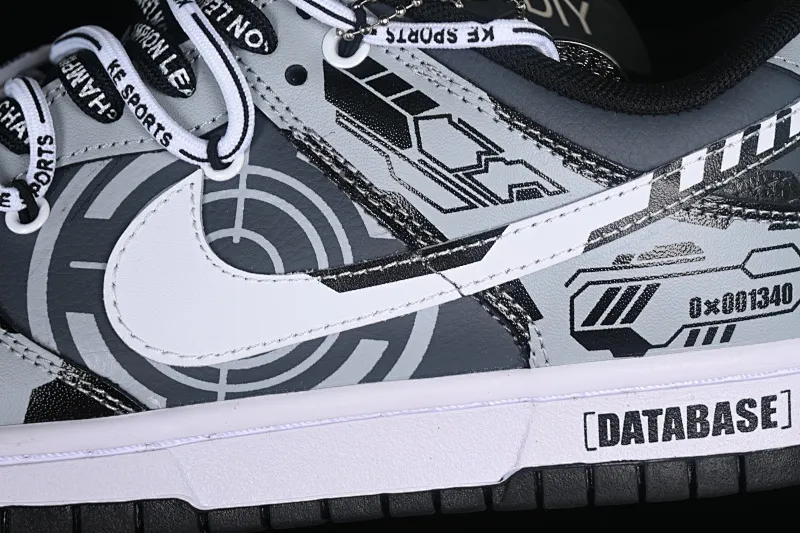 All Categories Nk SB Dunk Series Nk SB Dunk Low Low-top sneakers Special offer Nk Dunk Low Space-time Machinery Hand-painted spray painting SB deconstructed shoelaces low-top casual sneakers DJ6188-002